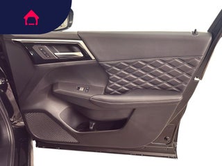 2025 Mitsubishi Outlander Plug-In Hybrid