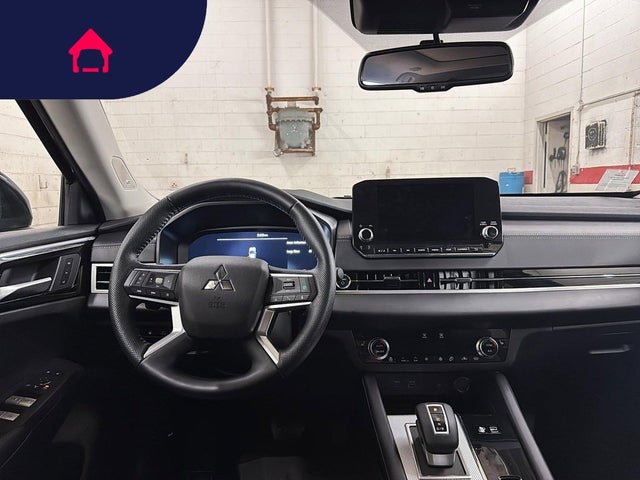 2025 Mitsubishi Outlander Plug-In Hybrid