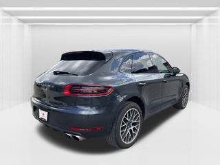 2017 Porsche Macan