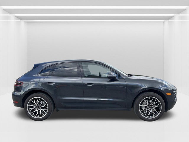 2017 Porsche Macan
