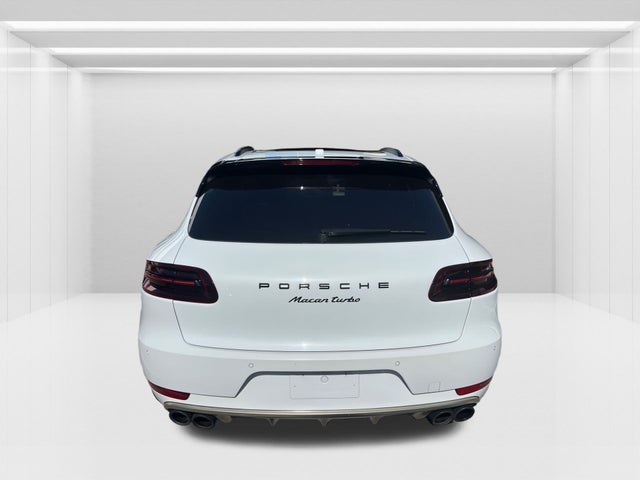 2017 Porsche Macan