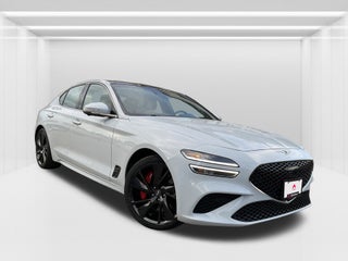 2022 Genesis G70