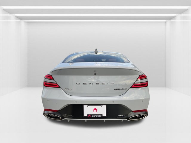 2022 Genesis G70