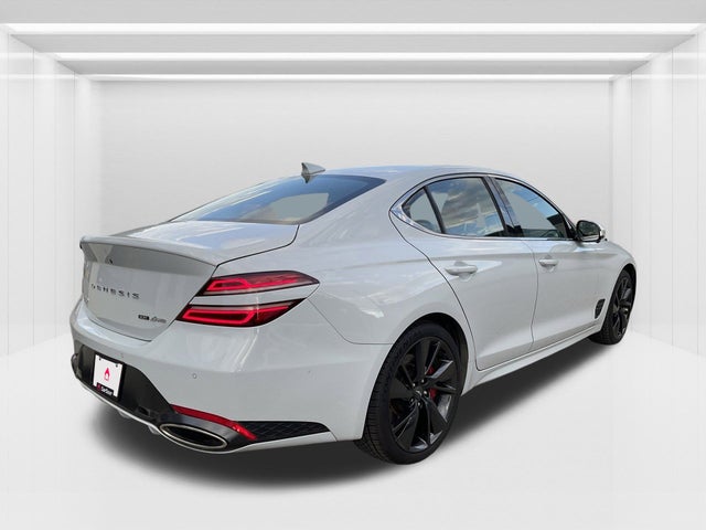 2022 Genesis G70