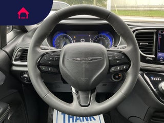 2022 Chrysler Pacifica