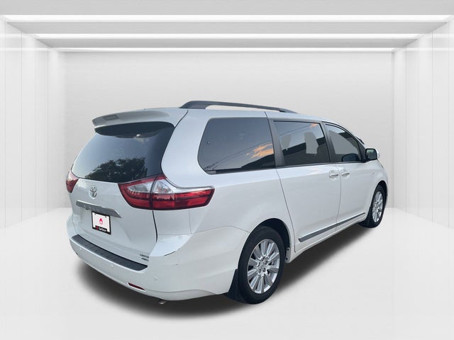 2017 Toyota Sienna