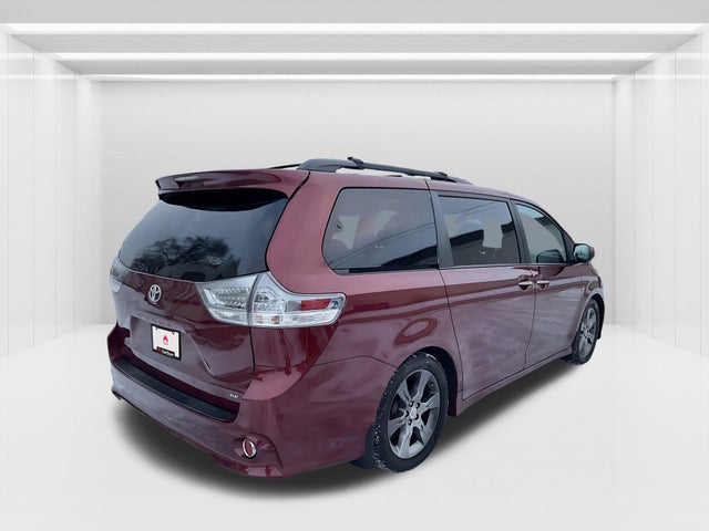2015 Toyota Sienna