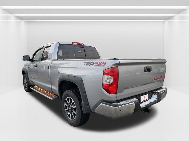 2016 Toyota Tundra 4WD Truck