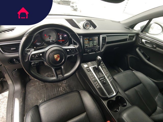 2015 Porsche Macan
