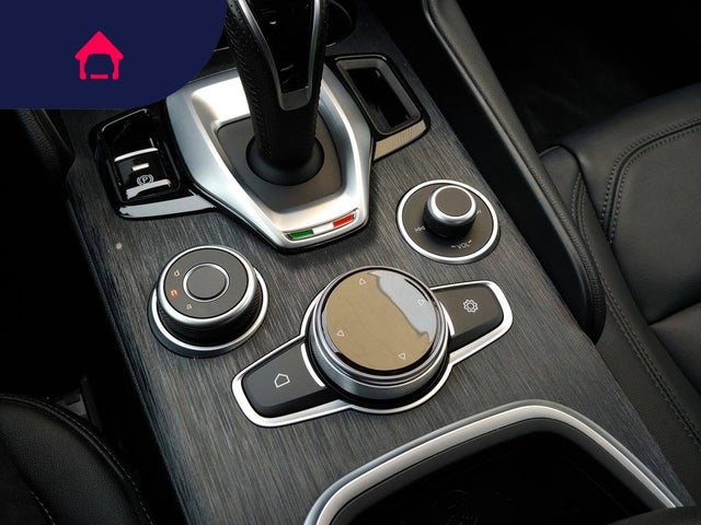 2022 Alfa Romeo Giulia