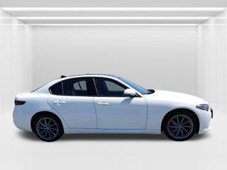 2022 Alfa Romeo Giulia