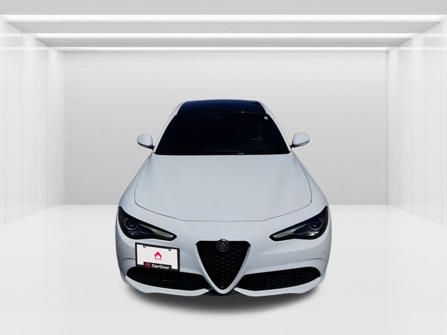 2022 Alfa Romeo Giulia