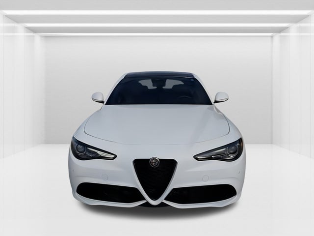 2022 Alfa Romeo Giulia