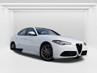 2022 Alfa Romeo Giulia