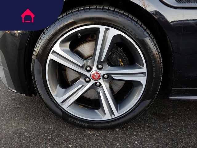 2019 Jaguar XF