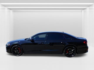 2022 Audi S8