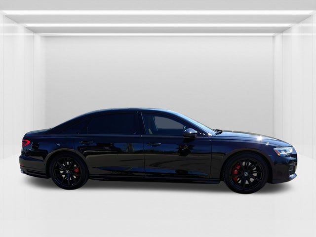 2022 Audi S8
