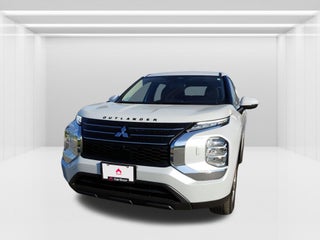 2023 Mitsubishi Outlander
