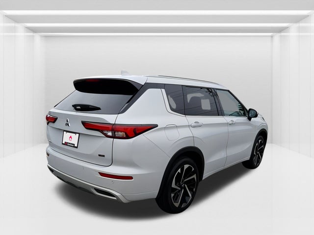 2024 Mitsubishi Outlander