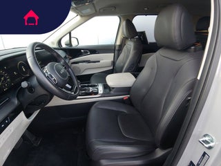 2023 Kia Carnival