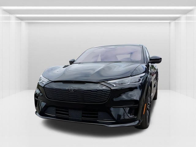 2022 Ford Mustang Mach-E