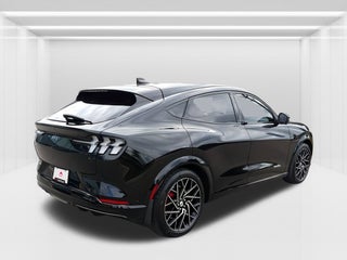 2022 Ford Mustang Mach-E