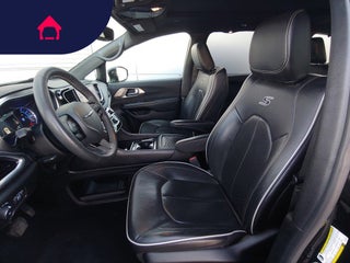 2022 Chrysler Pacifica