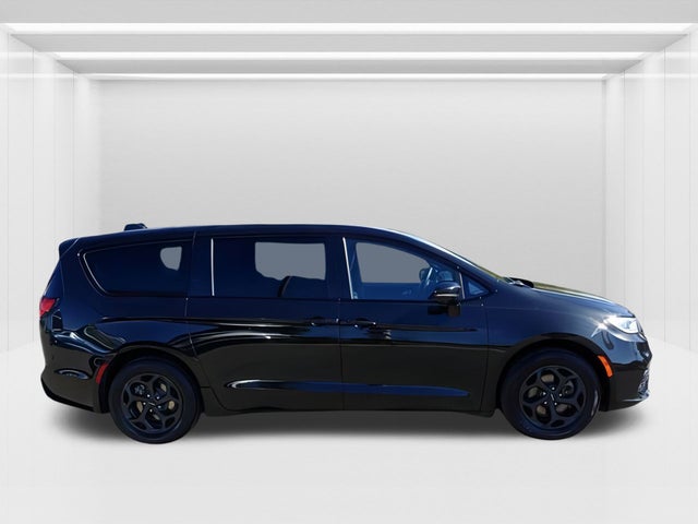 2022 Chrysler Pacifica