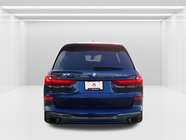 2021 BMW X7