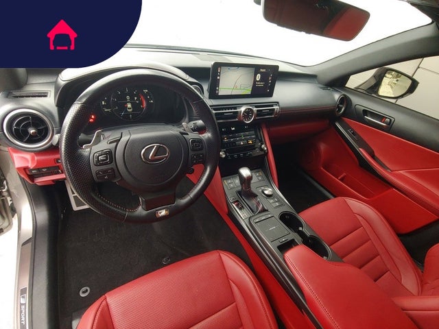 2022 Lexus IS