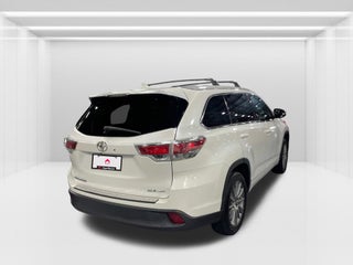 2016 Toyota Highlander