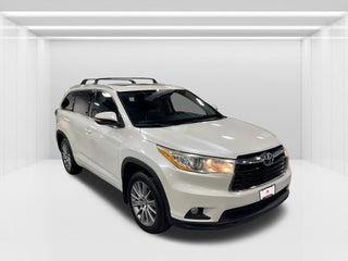 2016 Toyota Highlander