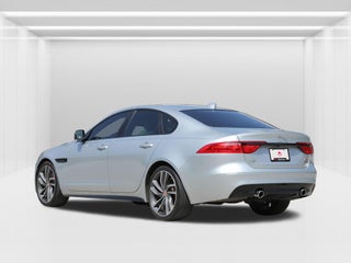 2017 Jaguar XF