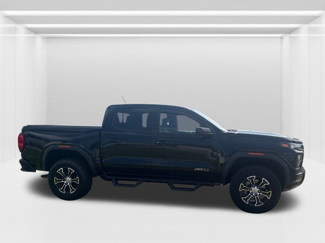 2024 GMC Canyon