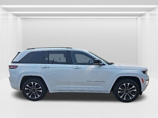 2022 Jeep Grand Cherokee