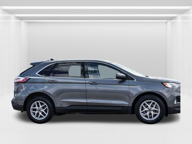 2021 Ford Edge