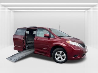 2014 Toyota Sienna