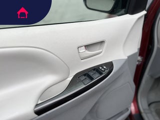2014 Toyota Sienna