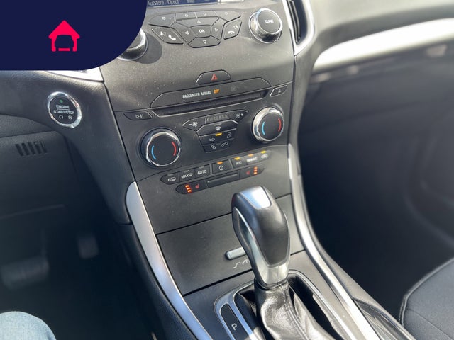 2017 Ford Edge