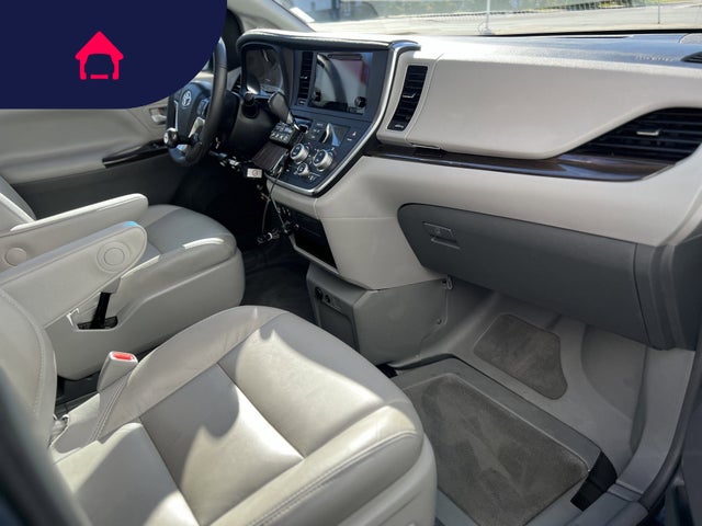 2017 Toyota Sienna