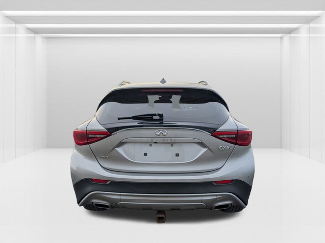 2017 INFINITI QX30