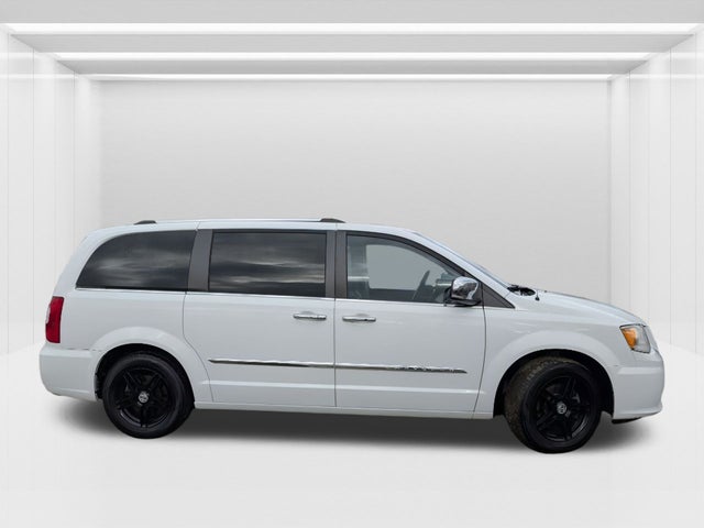 2015 Chrysler Town & Country