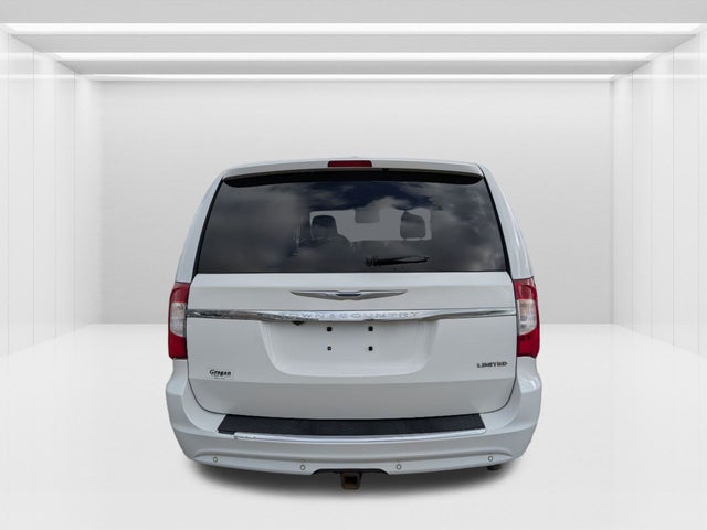 2015 Chrysler Town & Country