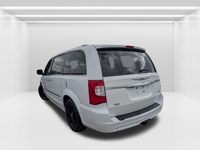 2015 Chrysler Town & Country