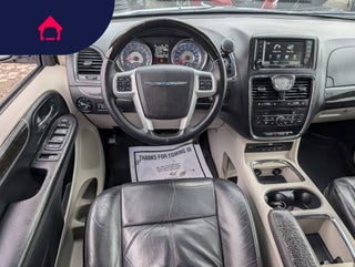 2015 Chrysler Town & Country