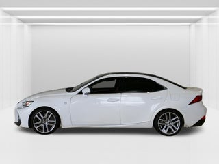 2018 Lexus IS