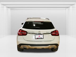 2018 Mercedes-Benz GLA