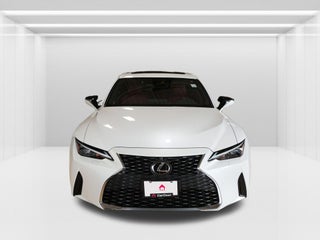 2021 Lexus IS