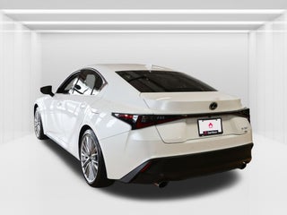 2021 Lexus IS