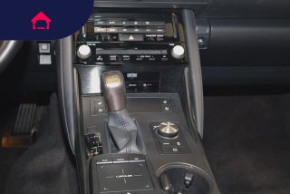 2021 Lexus IS